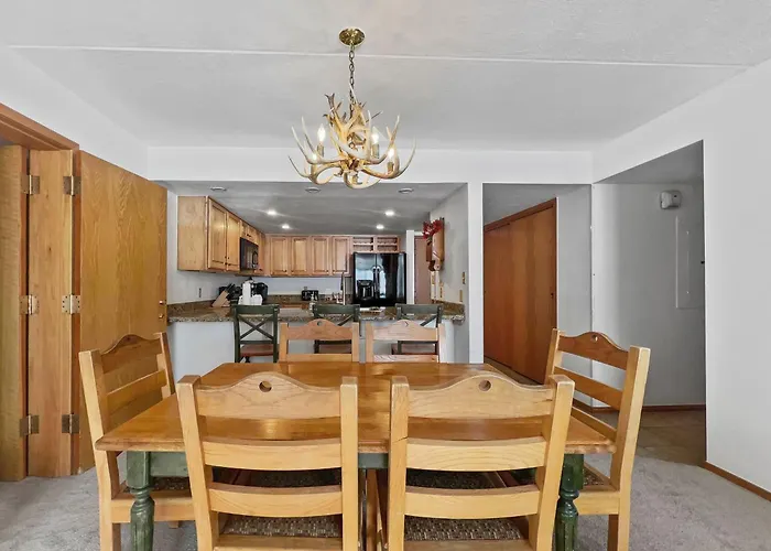 Sl299 Spruce 2br 2ba