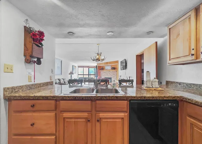 Apartment Sl299 Spruce 2br 2ba